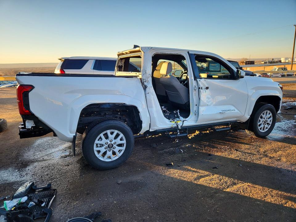 75710905 :رقم المزاد ، 3TMLB5JN2RM006889 vin ، 2024 Toyota Tacoma مزاد بيع