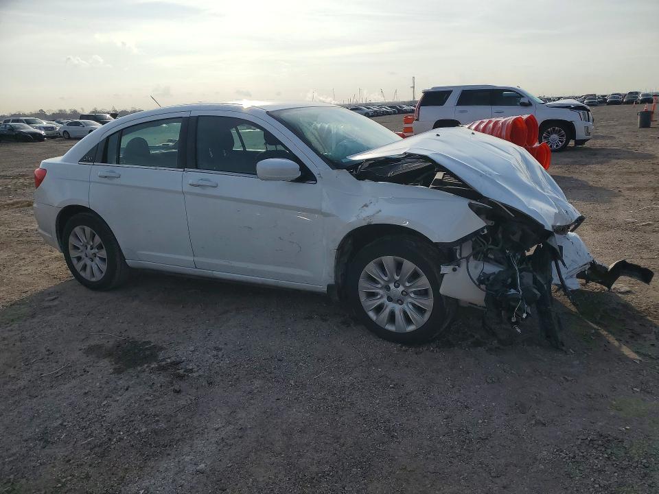78045995 :رقم المزاد ، 1C3CCBAB9CN272137 vin ، 2012 Chrysler 200 مزاد بيع