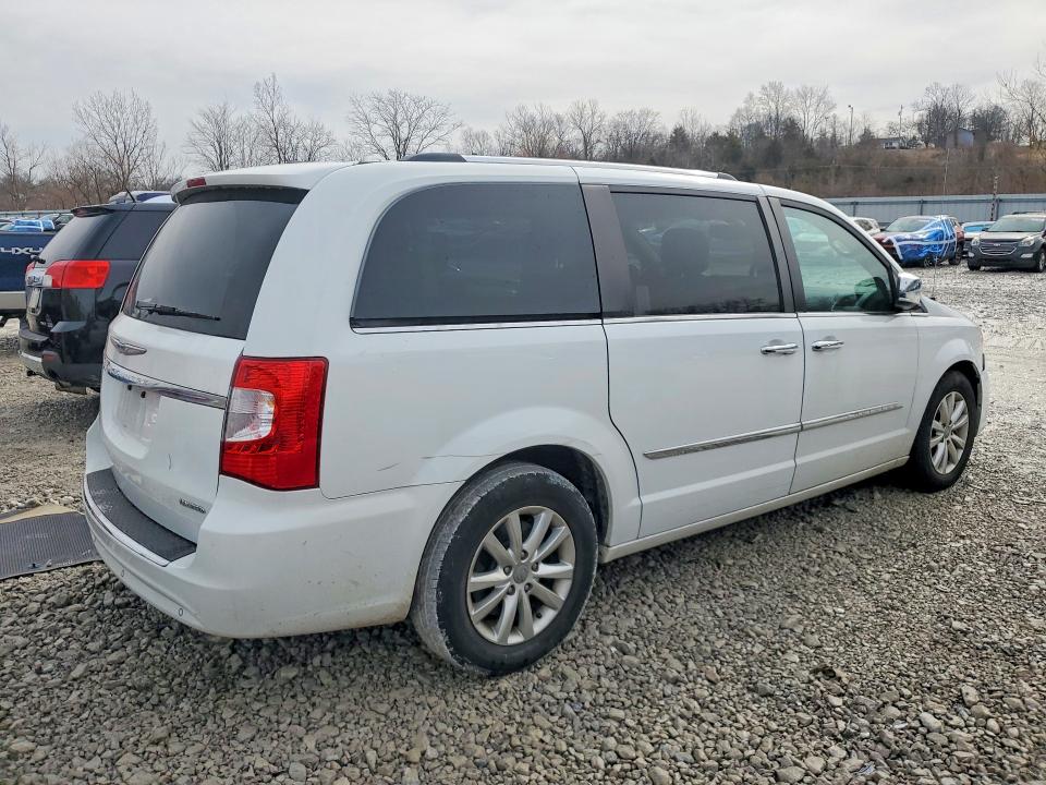 Продажа на аукционе авто 2016 Chrysler Town & Country, vin: 2C4RC1GG3GR133598, номер лота: 76437655