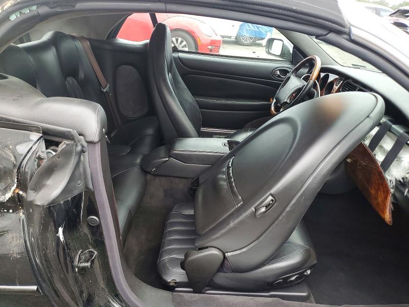 76982535 :رقم المزاد ، SAJGX2041XC035598 vin ، 1999 Jaguar Xk8 مزاد بيع