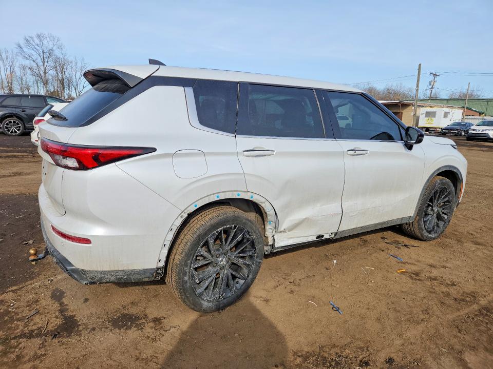 Продаж на аукціоні авто 2022 Mitsubishi Outlander, vin: JA4J3UA81NZ064925, номер лоту: 77162635