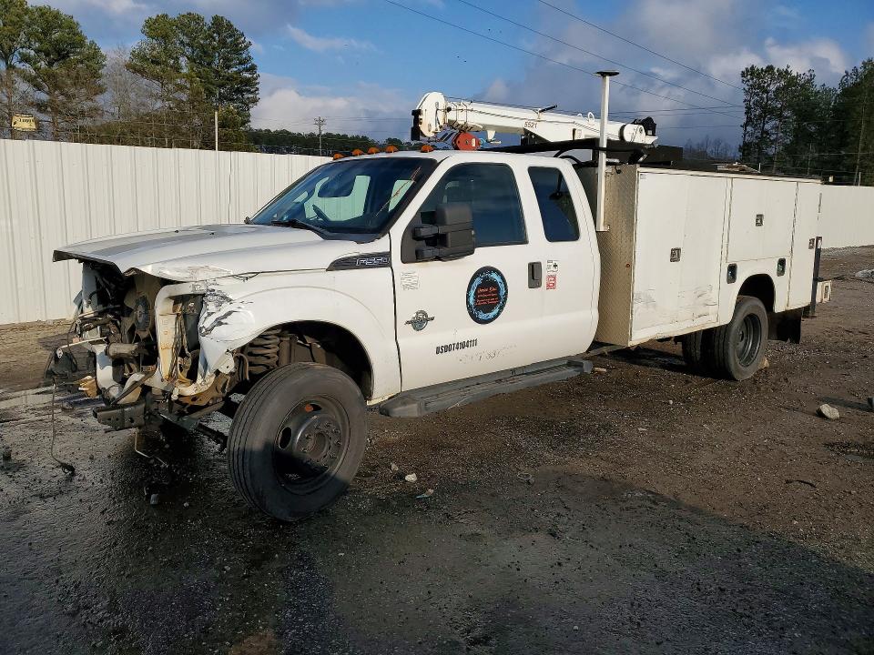 Продажа на аукционе авто 2015 Ford F550, vin: 1FD0X5GT6FEA48750, номер лота: 75456905