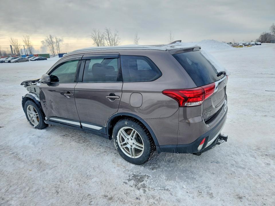 96913575 :رقم المزاد ، JA4JZ3AX4HZ600741 vin ، 2017 Mitsubishi Outlander مزاد بيع