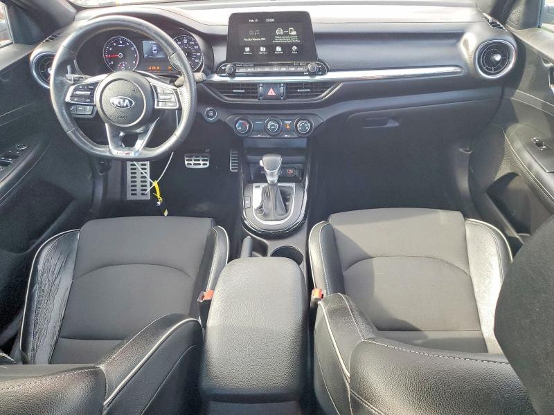 2021 Kia Forte მანქანა იყიდება აუქციონზე, vin: 3KPF34AD4ME389555, აუქციონის ნომერი: 77425915