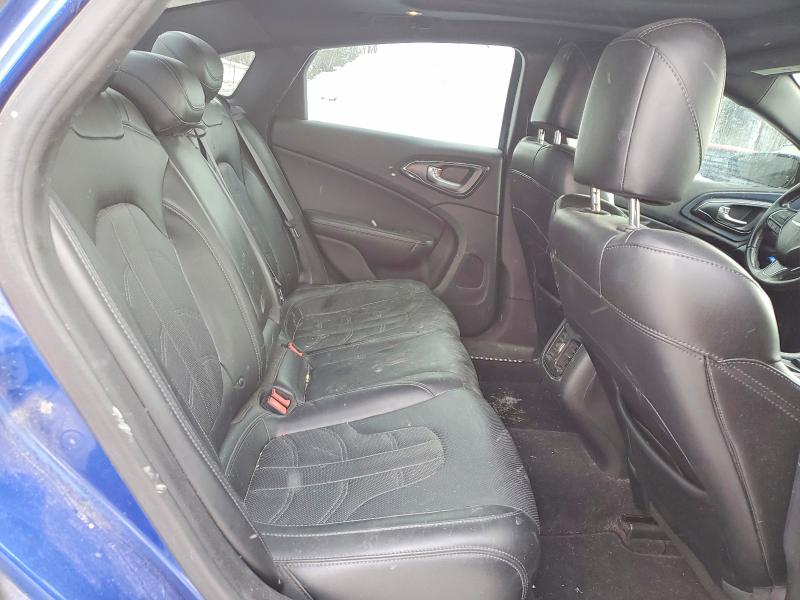76124325 :رقم المزاد ، 1C3CCCBG9FN735639 vin ، 2015 Chrysler 200 مزاد بيع