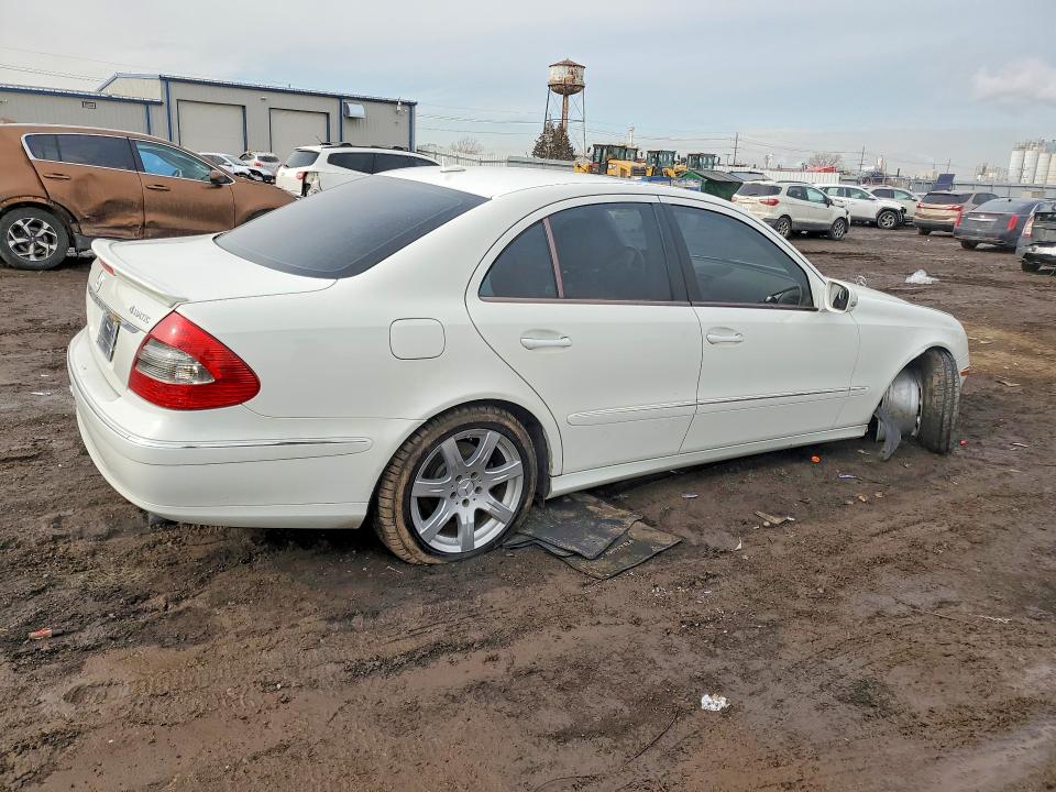 Продажа на аукционе авто 2008 Mercedes-benz E, vin: WDBUF87X38B243818, номер лота: 77012815
