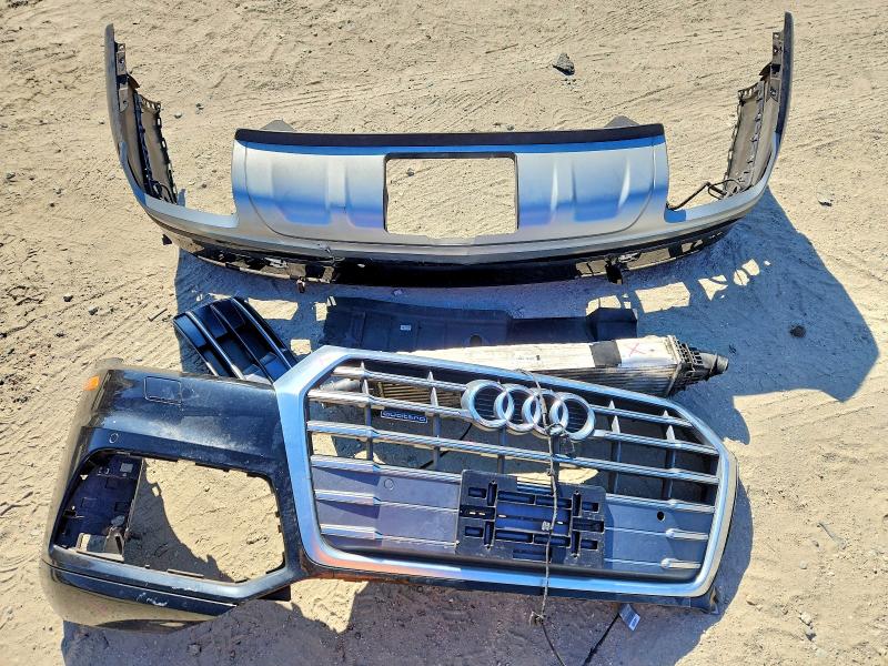 Продаж на аукціоні авто 2018 Audi Q5, vin: WA1BNAFYXJ2009155, номер лоту: 76211235