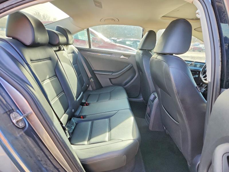 Продаж на аукціоні авто 2017 Volkswagen Jetta, vin: 3VWL17AJ4HM399303, номер лоту: 76649015