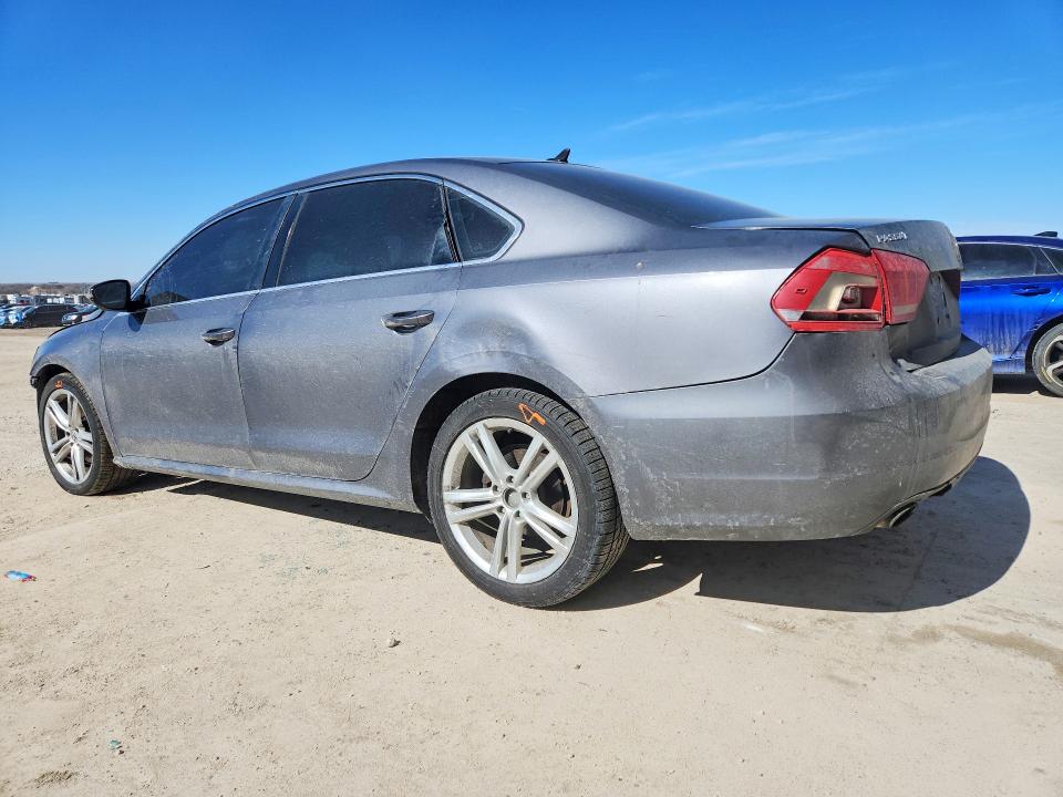 2012 Volkswagen Passat მანქანა იყიდება აუქციონზე, vin: 1VWBM7A34CC042752, აუქციონის ნომერი: 79021605