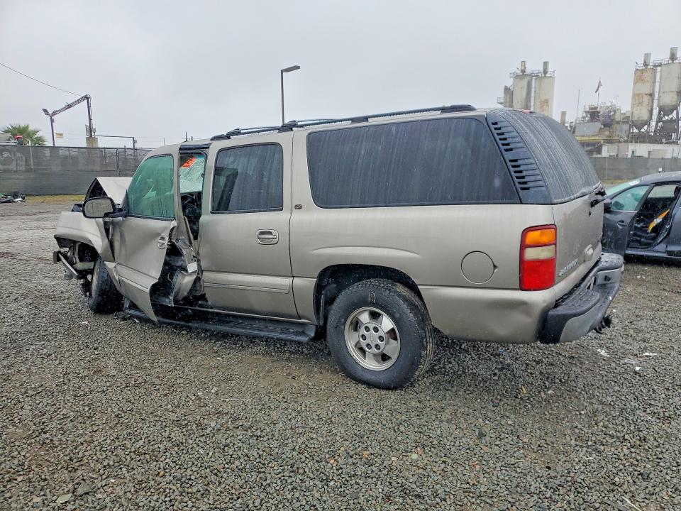 77121695 :رقم المزاد ، 3GNEC16TX3G297998 vin ، 2003 Chevrolet Suburban مزاد بيع