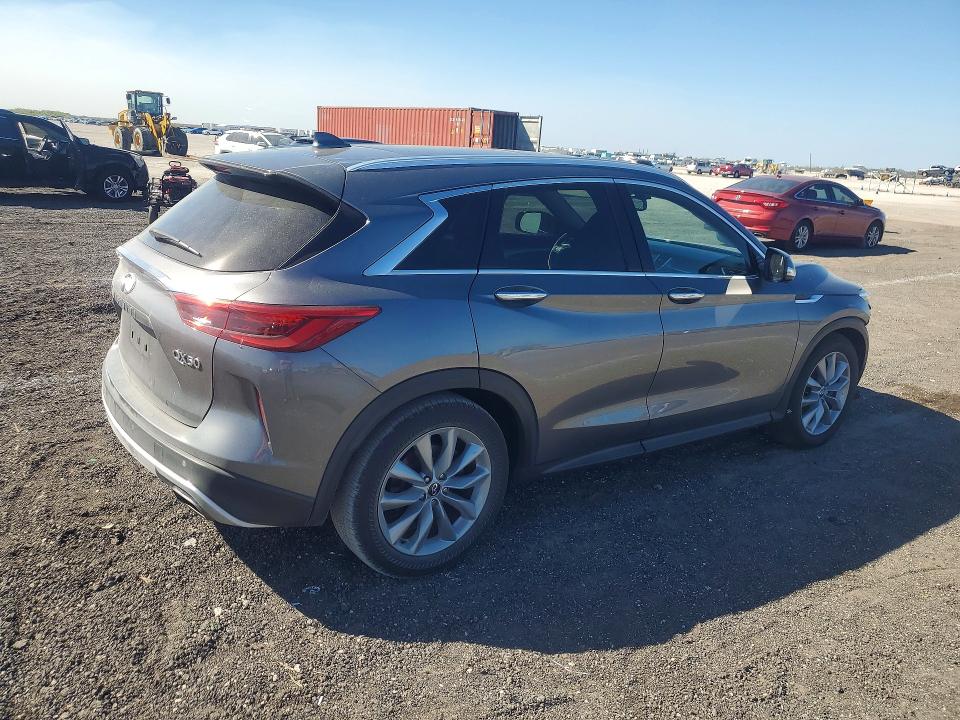 79060445 :رقم المزاد ، 3PCAJ5M33KF109933 vin ، 2019 Infiniti Qx50 مزاد بيع
