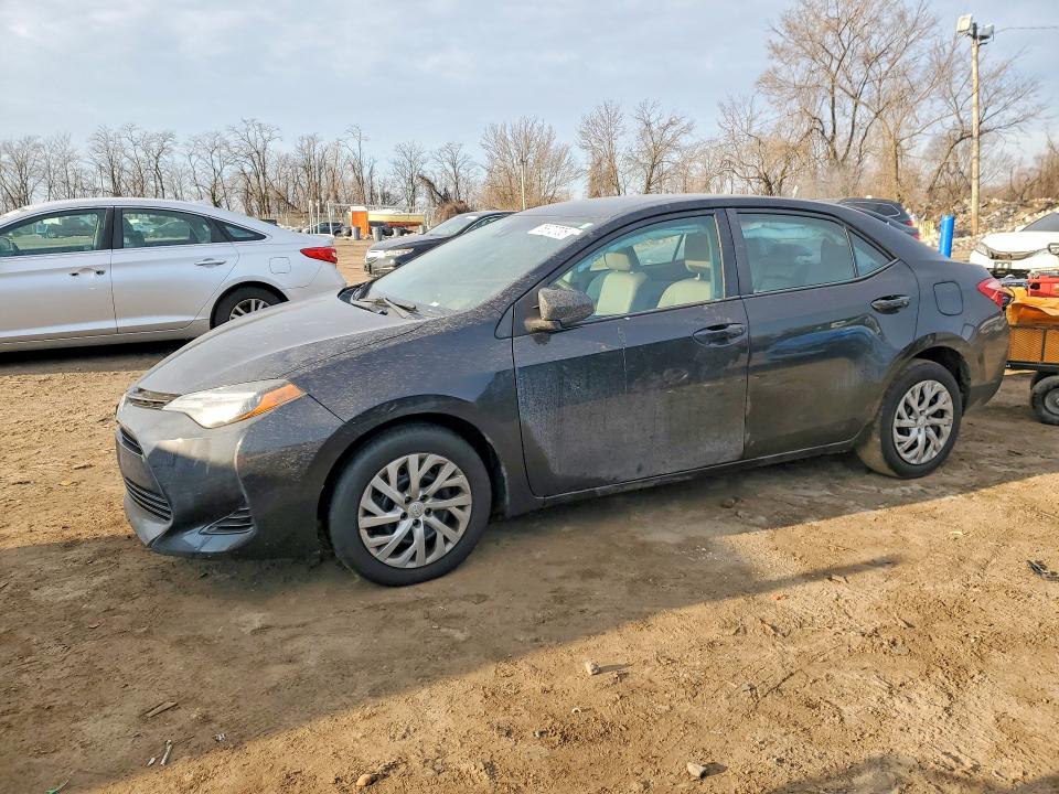 76872735 :رقم المزاد ، 2T1BURHE7HC911199 vin ، 2017 Toyota Corolla مزاد بيع