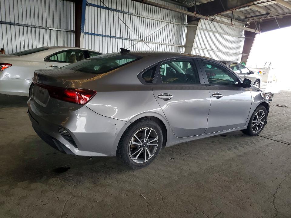 Продажа на аукционе авто 2023 Kia Forte, vin: 3KPF24AD2PE558561, номер лота: 78370185