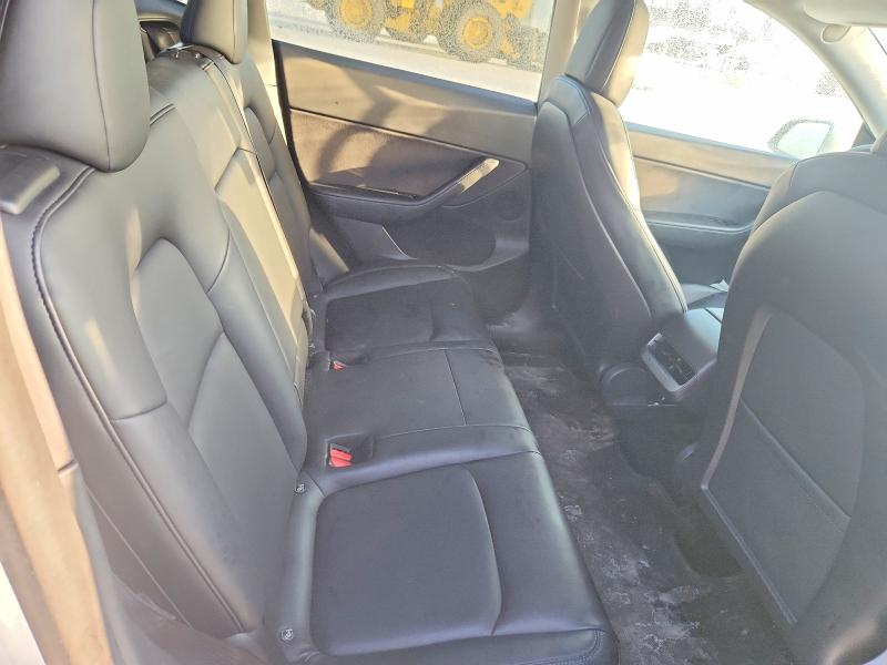 75682285 :رقم المزاد ، 5YJYGDED9MF110926 vin ، 2021 Tesla Model Y مزاد بيع