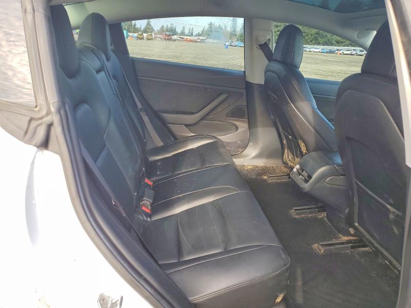 Продажа на аукционе авто 2018 Tesla Model 3, vin: 5YJ3E1EA5JF019765, номер лота: 76598555