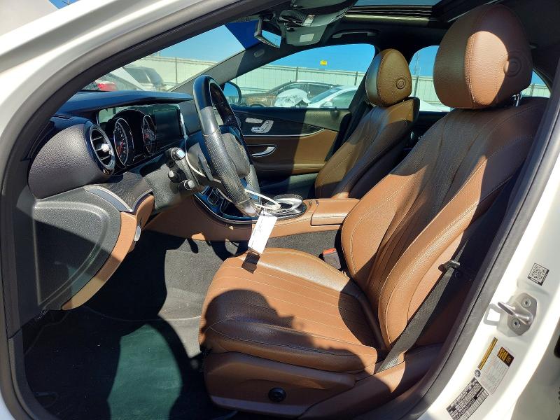 75240745 :رقم المزاد ، WDDZF4JB8HA075053 vin ، 2017 Mercedes-benz E مزاد بيع