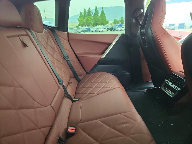 76761395 :رقم المزاد ، WB523CF05SCU38924 vin ، 2025 Bmw Ix مزاد بيع