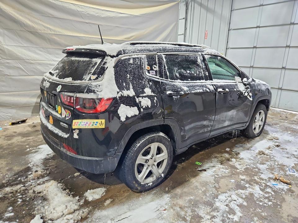 78679645 :رقم المزاد ، 3C4NJDBN2PT517803 vin ، 2023 Jeep Compass مزاد بيع