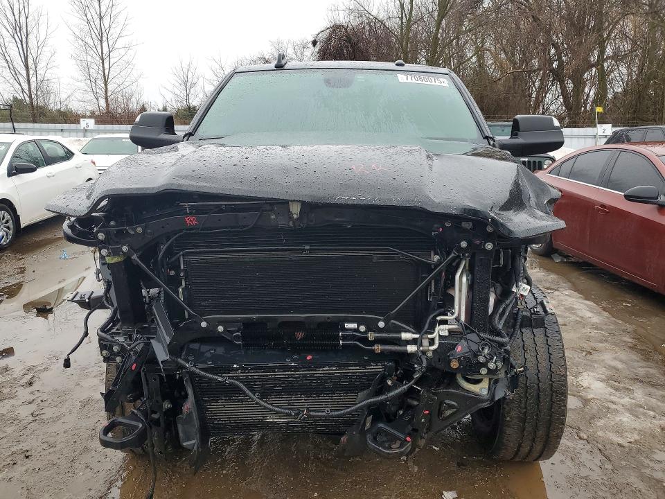 77080075 :رقم المزاد ، 3C6UR5FL7KG556219 vin ، 2019 Ram 2500 مزاد بيع