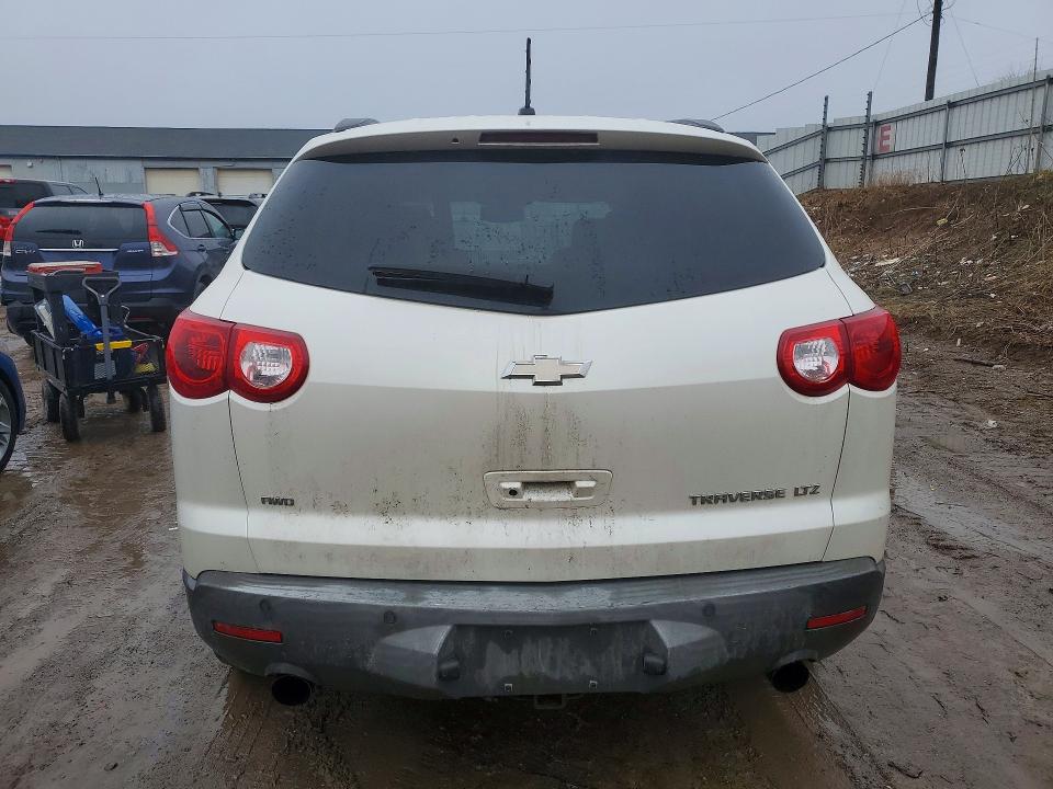 Продаж на аукціоні авто 2011 Chevrolet Traverse, vin: 1GNKVLED2BJ284033, номер лоту: 77935485