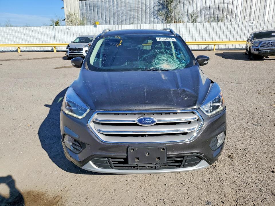 Auction sale of the 2019 Ford Escape, vin: 1FMCU9J93KUC29654, lot number: 76254105