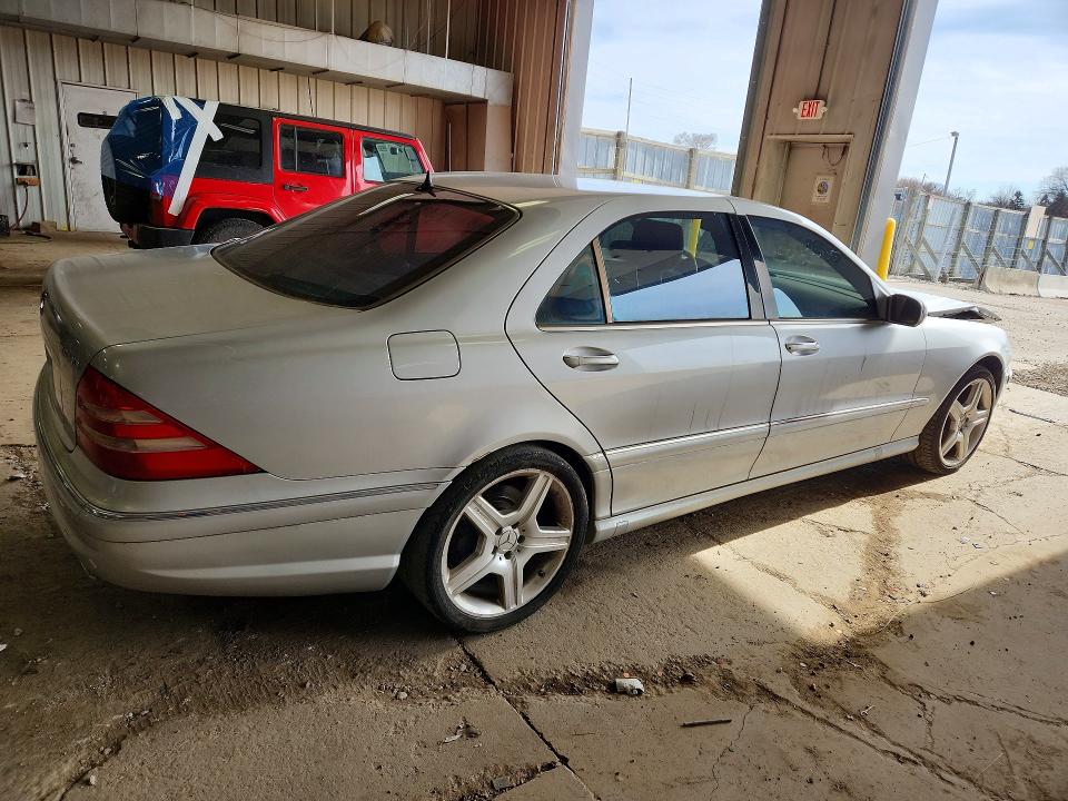Продажа на аукционе авто 2002 Mercedes-benz S, vin: WDBNG73J22A251466, номер лота: 79424305