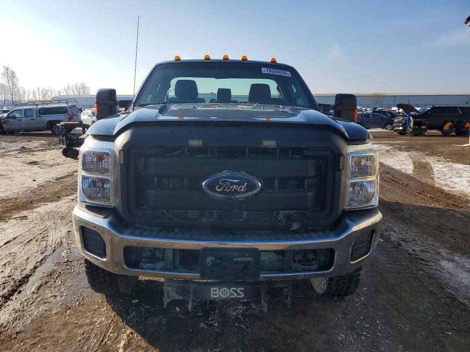 78669005 :رقم المزاد ، 1FTRF3B63GEA11242 vin ، 2016 Ford F350 مزاد بيع
