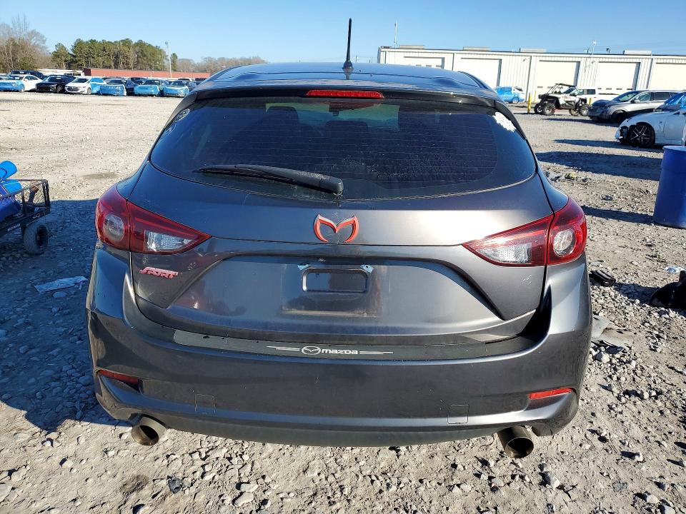 76352445 :رقم المزاد ، 3MZBN1L37JM159647 vin ، 2018 Mazda 3 مزاد بيع
