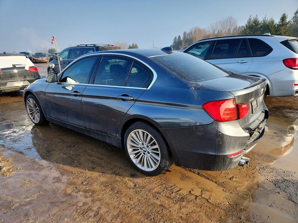 2014 Bmw 328 მანქანა იყიდება აუქციონზე, vin: WBA3B3C56EJ979893, აუქციონის ნომერი: 73369995