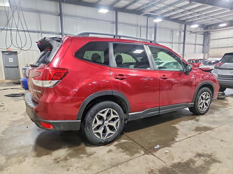 Продажа на аукционе авто 2019 Subaru Forester, vin: JF2SKAEC6KH408777, номер лота: 76468635