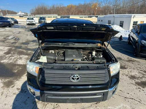 Продаж на аукціоні авто 2017 Toyota Tundra, vin: 5TFUM5F16HX071127, номер лоту: 74020015