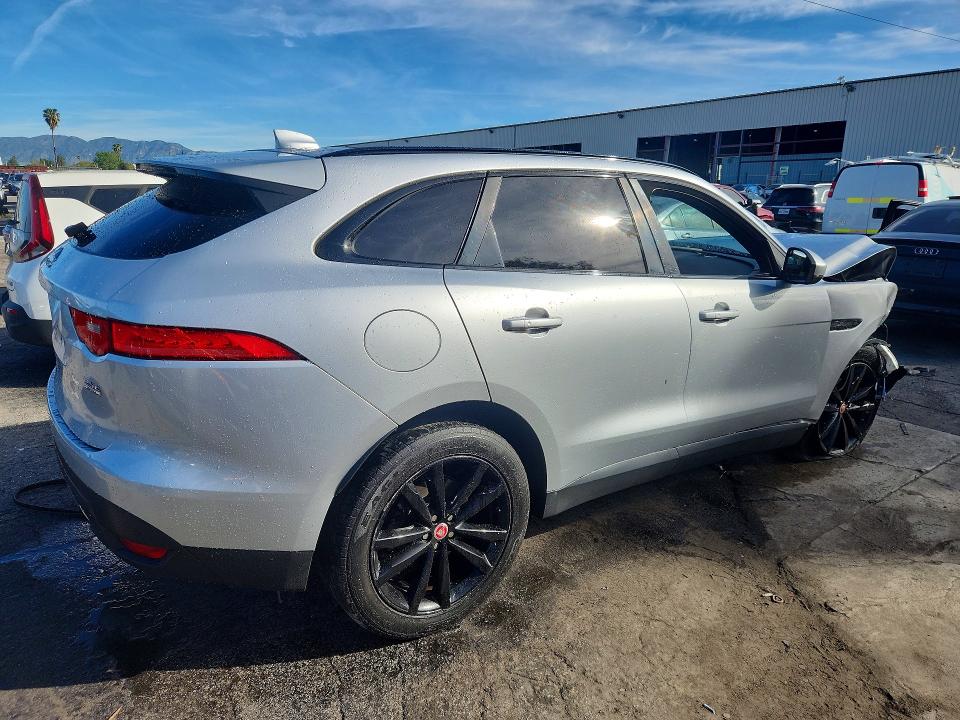 78349805 :رقم المزاد ، SADCK2FX0JA294328 vin ، 2018 Jaguar F-pace مزاد بيع
