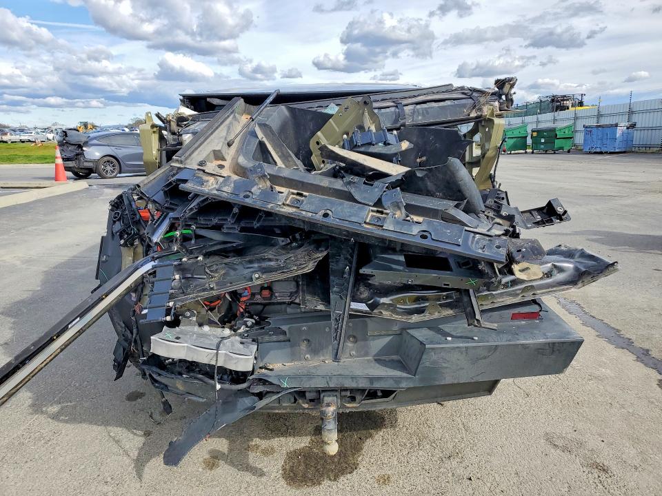 77308665 :رقم المزاد ، 7G2CEHEE9RA019723 vin ، 2024 Tesla Cybertruck مزاد بيع