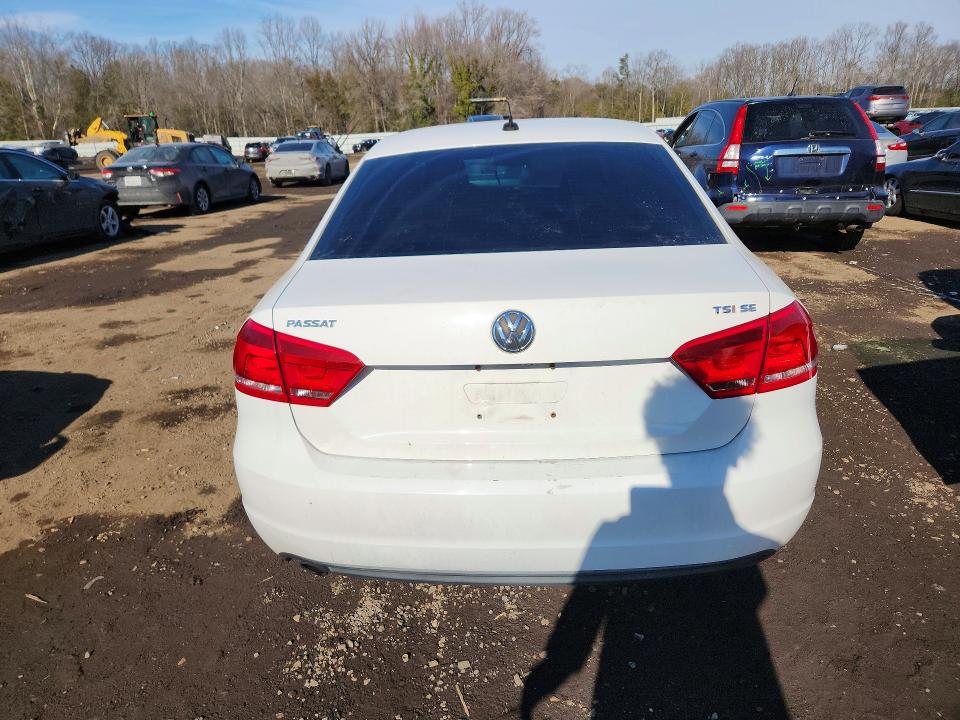 Продажа на аукционе авто 2014 Volkswagen Passat, vin: 1VWBT7A37EC088159, номер лота: 76800935
