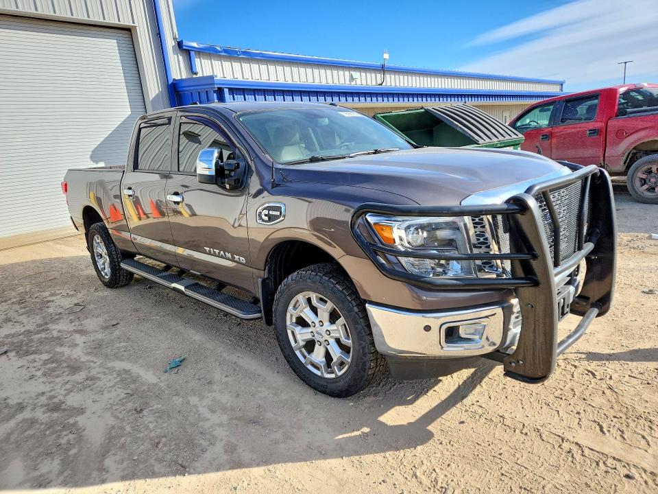 79068165 :رقم المزاد ، 1N6BA1F4XGN512865 vin ، 2016 Nissan Titan Xd مزاد بيع