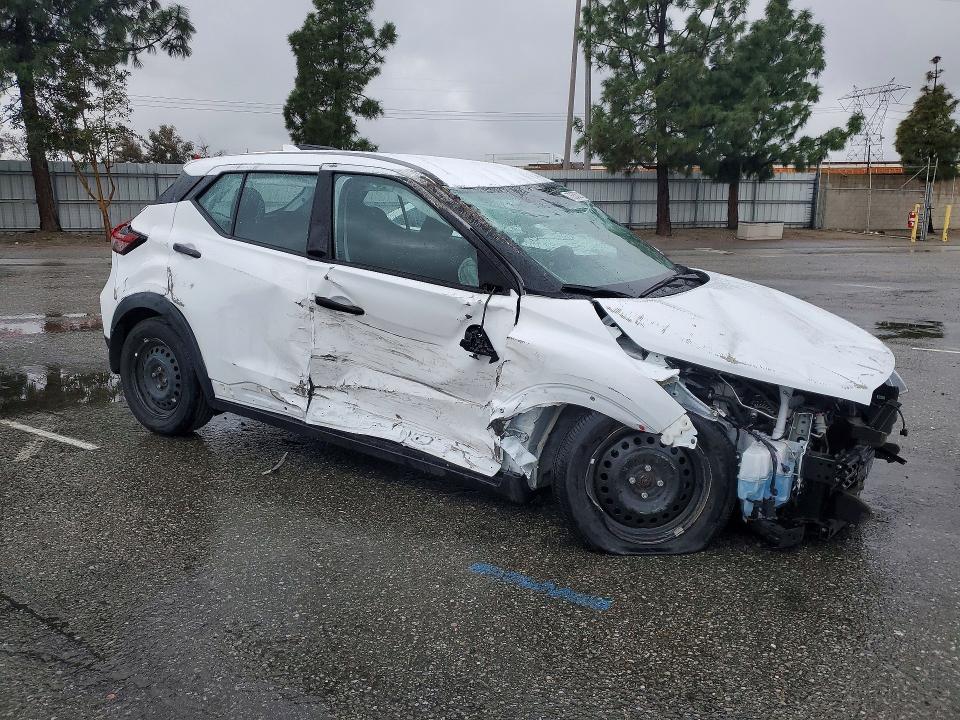 Auction sale of the 2025 Nissan Kicks Play, vin: 3N1CP5BV1SL489550, lot number: 76552105