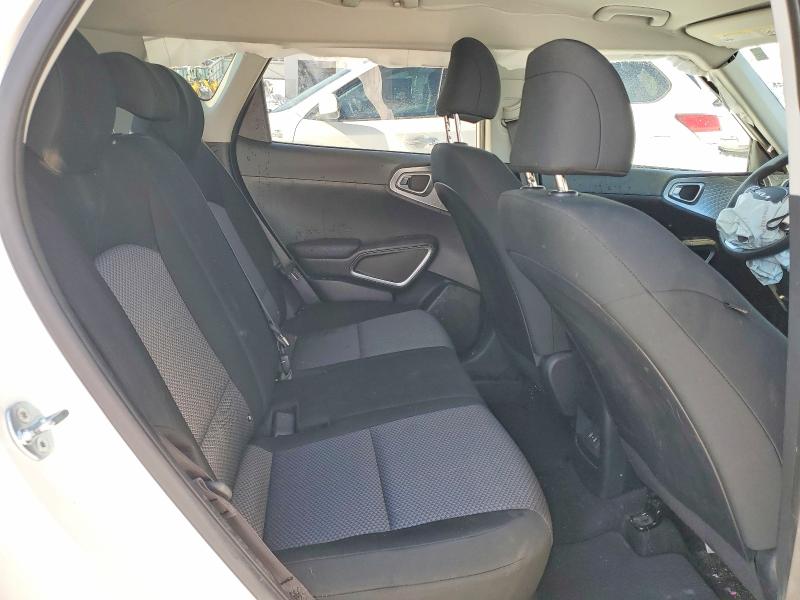 76688005 :رقم المزاد ، KNDJ23AU0R7230370 vin ، 2024 Kia Soul مزاد بيع