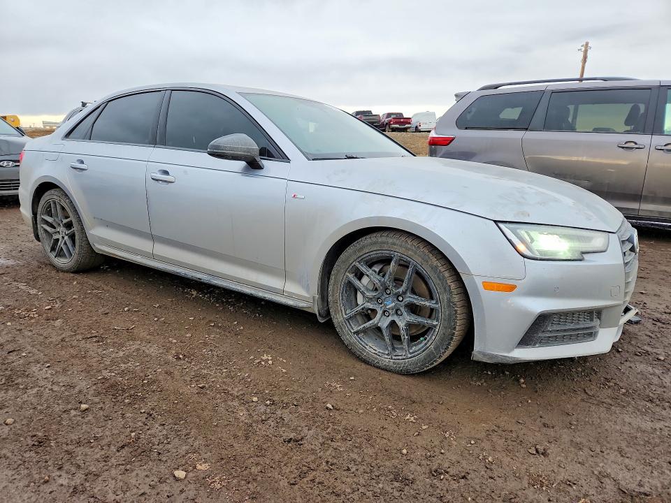 Продажа на аукционе авто 2018 Audi A4, vin: WAUENAF46JN012209, номер лота: 75833185