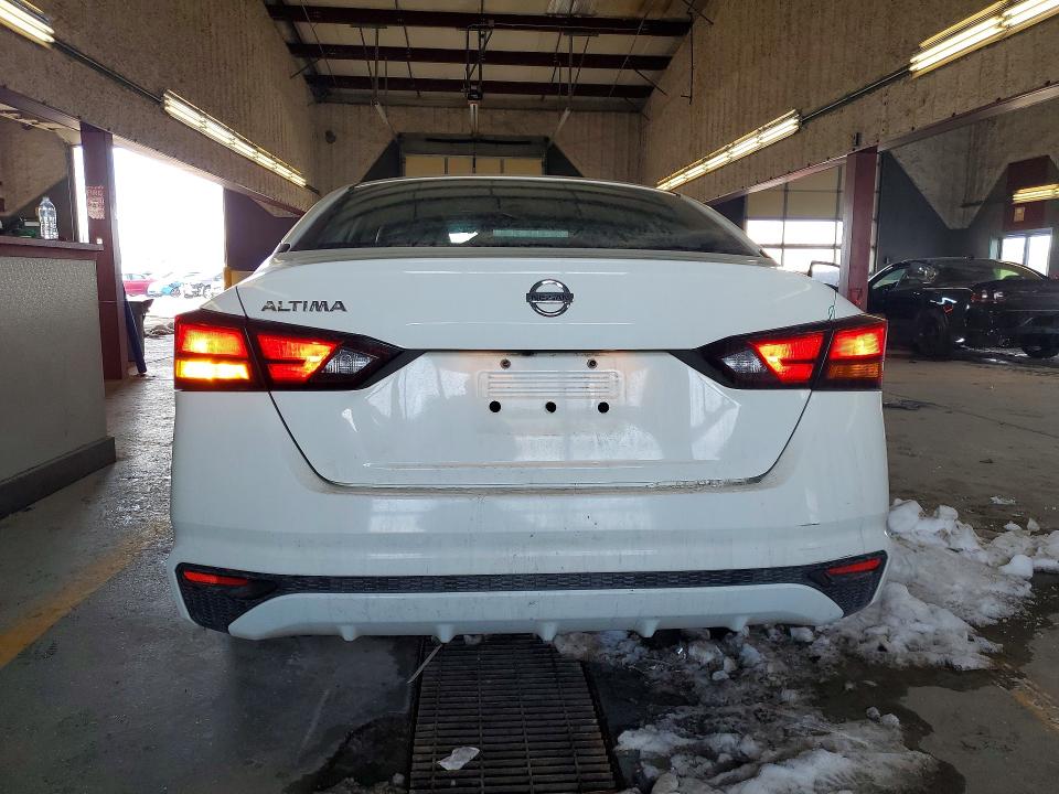 75649005 :رقم المزاد ، 1N4BL4BVXMN381905 vin ، 2021 Nissan Altima مزاد بيع