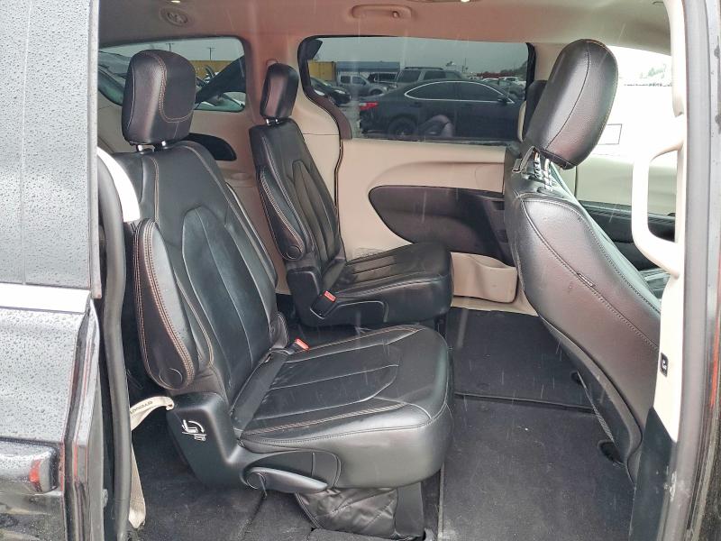 Продажа на аукционе авто 2017 Chrysler Pacifica, vin: 2C4RC1BG2HR530390, номер лота: 77150905