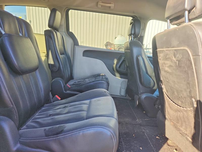77755575 :رقم المزاد ، 2C4RC1BGXDR744294 vin ، 2013 Chrysler Town & Country مزاد بيع