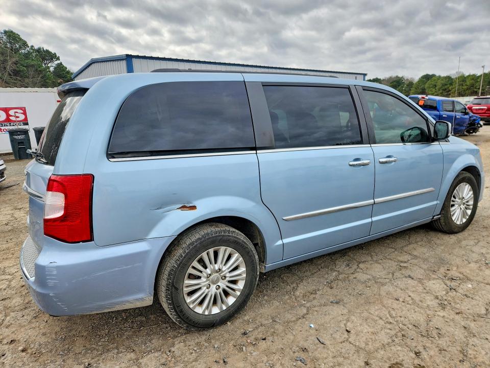 77703295 :رقم المزاد ، 2C4RC1CG2DR722482 vin ، 2013 Chrysler Town & Country مزاد بيع