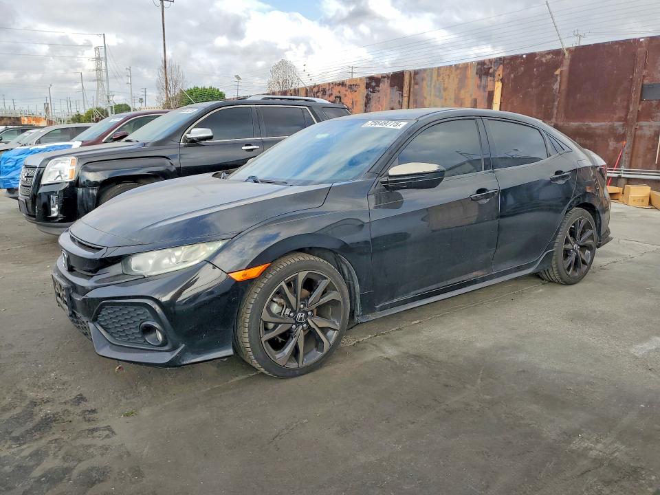 Продажа на аукционе авто 2018 Honda Civic, vin: SHHFK7G46JU206026, номер лота: 75649775