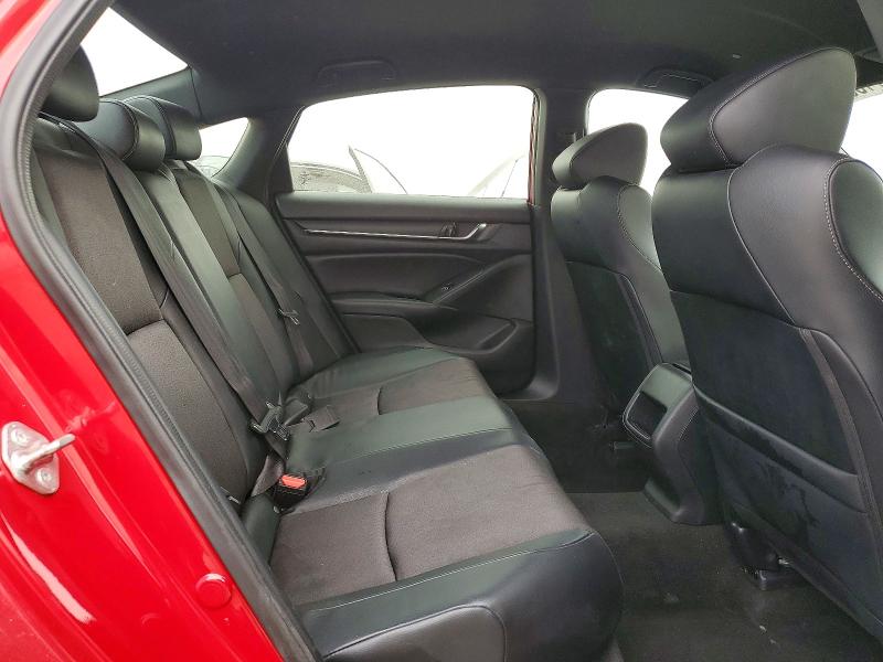 2018 Honda Accord მანქანა იყიდება აუქციონზე, vin: 1HGCV1F37JA005330, აუქციონის ნომერი: 76715515