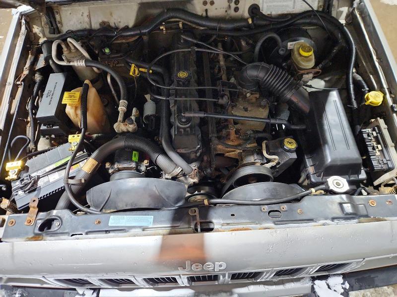 76601495 :رقم المزاد ، 1J4FF48S11L559573 vin ، 2001 Jeep Cherokee مزاد بيع