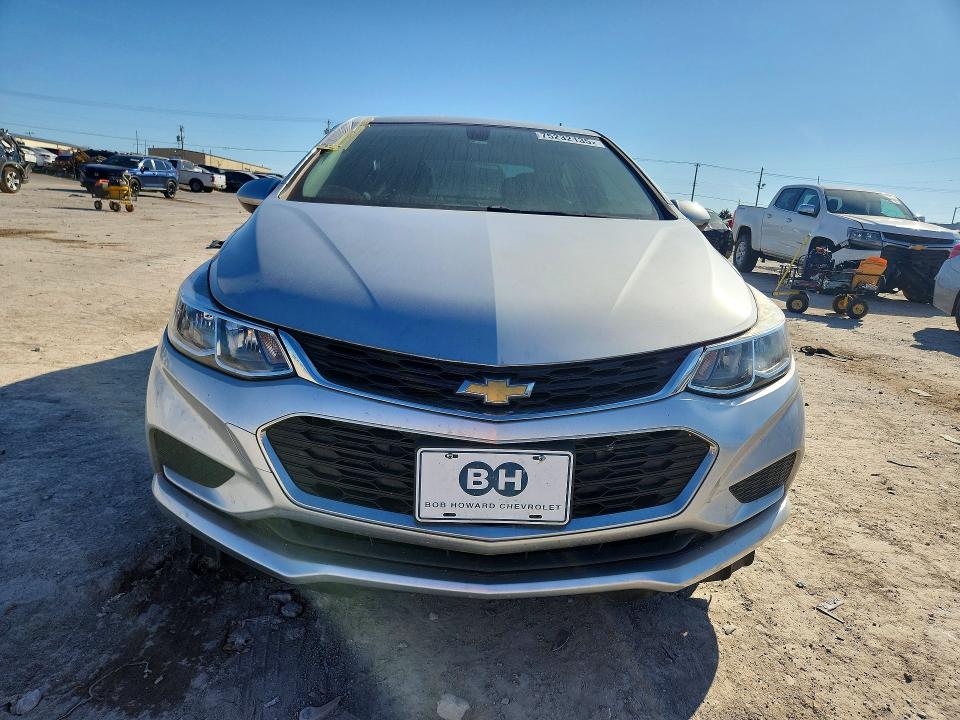 75232135 :رقم المزاد ، 1G1BC5SM6H7178388 vin ، 2017 Chevrolet Cruze مزاد بيع