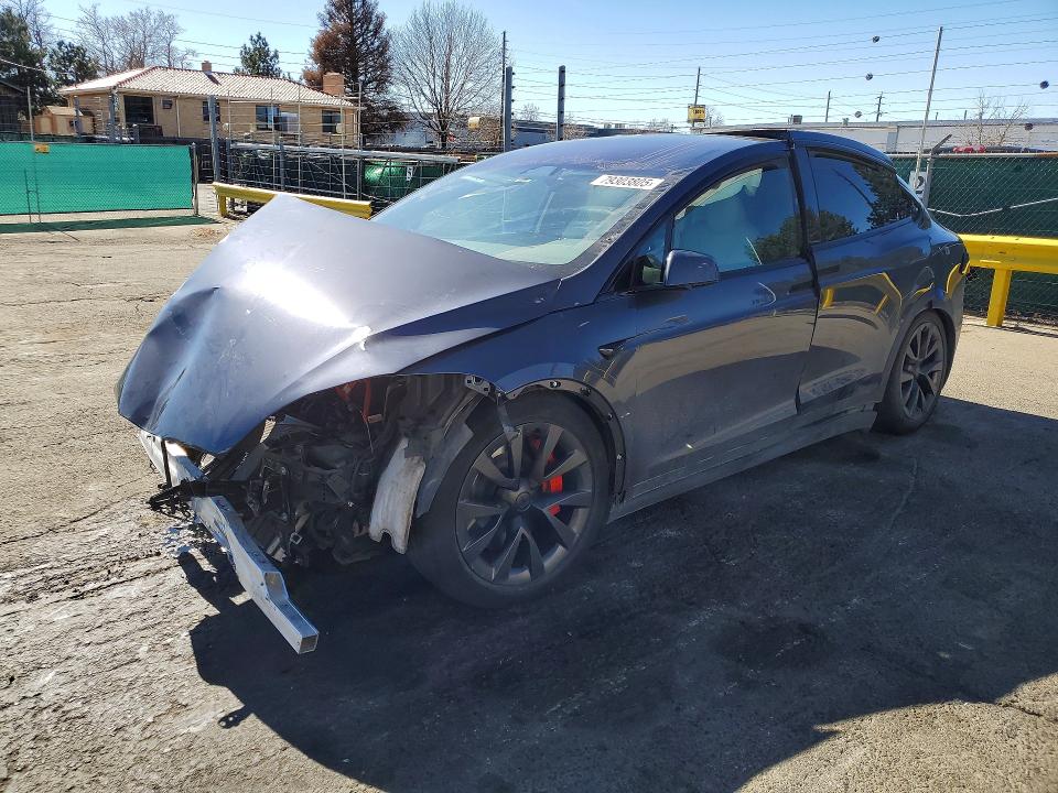 2023 Tesla Model X მანქანა იყიდება აუქციონზე, vin: 7SAXCBE69PF412575, აუქციონის ნომერი: 79303805