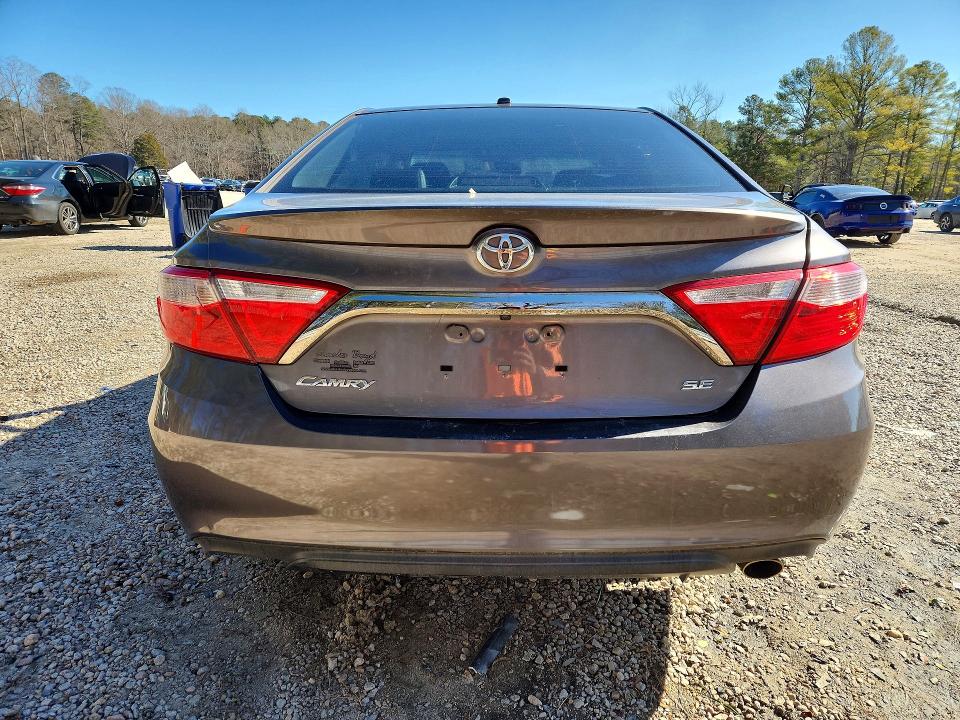 2015 Toyota Camry მანქანა იყიდება აუქციონზე, vin: 4T1BF1FK9FU477044, აუქციონის ნომერი: 76619865