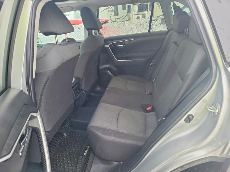 Продажа на аукционе авто 2022 Toyota Rav4, vin: 2T3R1RFV1NW250149, номер лота: 76598485
