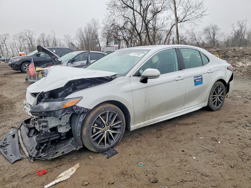 Продаж на аукціоні авто 2023 Toyota Camry, vin: 4T1G11AK6PU182593, номер лоту: 48681676